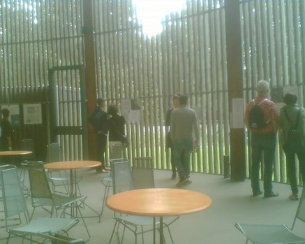 ca. 63.000 Besucher in der Wallmann-Klang-Ausstellung zum Jürgen-Fuchs-Zyklus in der Kapelle der Versöhnung an der Berliner Mauer-Gedenkstätte Bernauer Straße, 16.8.-15.10.2016 ca. 63.000 Besucher in der Wallmann-Klang-Ausstellung zum Jürgen-Fuchs-Zyklus in der Kapelle der Versöhnung an der Berliner Mauer-Gedenkstätte Bernauer Straße, 16.8.-15.10.2016
