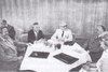 am Tisch v.l.n.r.: Hans-Joachim Hoffmann - DDR-Kulturminister, Hans Pischner - Vorsitzender des DDR-Kulturbundes, Erich Honecker - SED-Chef und DDR-Diktator, Kurt Hager - SED-Chef-Ideologe, Ursula Ragwitz - Leiterin der Kulturabtlg. beim ZK der SED am Tisch v.l.n.r.: Hans-Joachim Hoffmann - DDR-Kulturminister, Hans Pischner - Vorsitzender des DDR-Kulturbundes, Erich Honecker - SED-Chef und DDR-Diktator, Kurt Hager - SED-Chef-Ideologe, Ursula Ragwitz - Leiterin der Kulturabtlg. beim ZK der SED