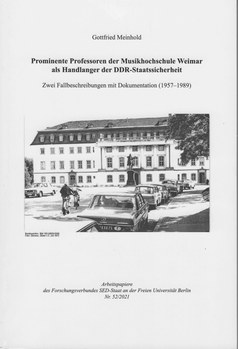 Der Jenaer Autor und Sprachwissenschaftler Prof.em.Dr.Gottfried Meinhold nahm sich mit dieser Studie dankenswerter Weise des Musikwissenschafts-Problems bzgl. DDR-Musikforschung an